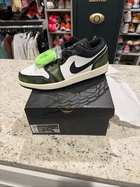 Air Jordan one low SE